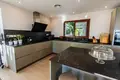 Дом 5 комнат  Benahavis, Испания