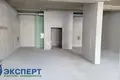 Tienda 1 habitación 121 m² en Minsk, Belarús