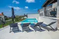 4-Schlafzimmer-Villa 350 m² Poreč, Kroatien