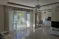Attique 3 chambres 120 m² Kestel, Turquie