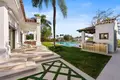 4 bedroom house 248 m² San Pedro Alcantara, Spain