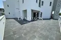 Mieszkanie 3 pokoi 170 m² w Nikozja, Cypr