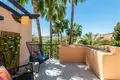 Wohnung 3 Schlafzimmer 230 m² Estepona, Spanien