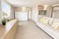 Mieszkanie 2 pokoi 131 m² Dos Hermanas, Hiszpania