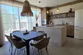 Villa de 2 dormitorios 198 m² Umag, Croacia