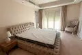 6-Schlafzimmer-Villa 640 m² in Germasogeia, Zypern