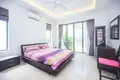 Villa de tres dormitorios 440 m² Chalong, Tailandia