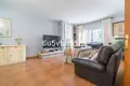 4 bedroom house 265 m² Dos Hermanas, Spain