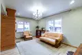 Dom wolnostojący 254 m² Kalodziscanski sielski Saviet, Białoruś