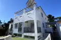 Haus 5 Schlafzimmer 421 m² Dos Hermanas, Spanien