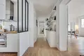 Квартира 1 спальня 96 м² Париж, Франция