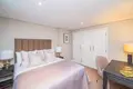 3 bedroom apartment 10 m² in London, United Kingdom