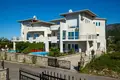 5 bedroom villa 493 m² Dobra Voda, Montenegro