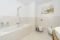Mieszkanie 4 pokoi 213 m² Ryga, Łotwa