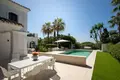 Haus 6 Schlafzimmer 708 m² Artola, Spanien