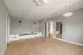 Haus 7 zimmer 680 m² Warschau, Polen