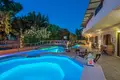 Hôtel 410 m² à Alykanas, Grèce