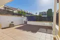 Haus 4 Schlafzimmer 334 m² Dos Hermanas, Spanien