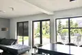 Haus 300 m² Buschdorf, Polen