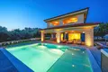 Dom 4 pokoi 263 m² Radici, Chorwacja