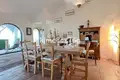 3 bedroom house 260 m² Dos Hermanas, Spain