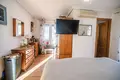 6 bedroom house 340 m² Torrevieja, Spain