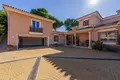 Villa 9 bedrooms 1 056 m² Estepona, Spain