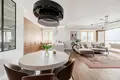 Mieszkanie 4 pokoi 125 m² Warszawa, Polska