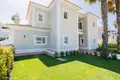 5 bedroom villa 362 m² Loule, Portugal