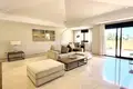 Wohnung 2 Schlafzimmer 154 m² Marbella, Spanien
