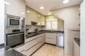 3 bedroom apartment 141 m² Dos Hermanas, Spain