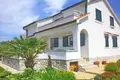Dom 6 pokojów 230 m² Krk, Chorwacja