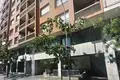 Коммерческое помещение 1 940 м² Бадалона, Испания