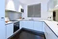 2 bedroom apartment 8 m² in London, United Kingdom