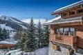 Chalet 5 bedrooms  in Courchevel, France