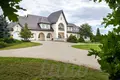 4 room house 900 m² Priedkalne, Latvia