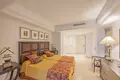 Mieszkanie 3 pokoi 261 m² Marbella, Hiszpania