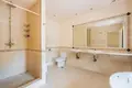 4 bedroom house 276 m² Dos Hermanas, Spain