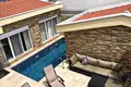 Dom 4 pokoi 300 m² Petrovac, Czarnogóra