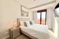Mieszkanie 2 pokoi 81 m² Benahavis, Hiszpania