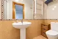 Haus 4 Schlafzimmer 2 382 m² Dos Hermanas, Spanien