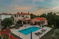 4 bedroom house 273 m² Grad Labin, Croatia