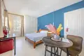 Haus 5 Schlafzimmer 504 m² Dos Hermanas, Spanien