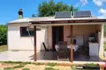 Casa 2 habitaciones 9 200 m² Opcina Marcana, Croacia