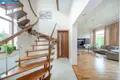 Casa 198 m² Zujunai, Lituania
