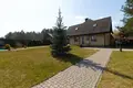 Casa de campo 334 m² Kalodziscanski sielski Saviet, Belarús