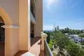 2 bedroom apartment 187 m² Benahavis, Spain