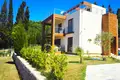 Вилла 4 спальни 240 м² Добра Вода, Черногория