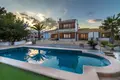 4 bedroom Villa 376 m² lAlfas del Pi, Spain