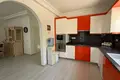 Villa de 4 habitaciones 250 m² Kargicak, Turquía